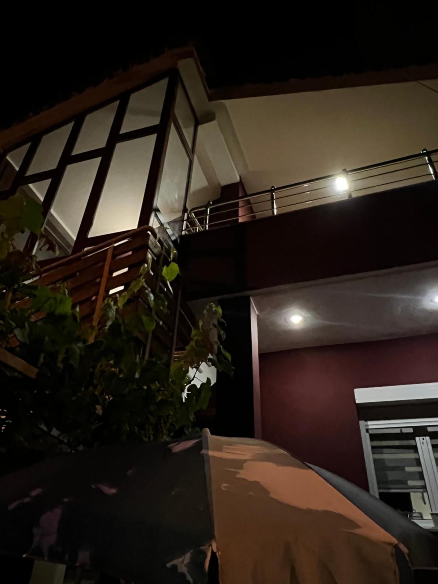 Retreat In The Centre Of Korce Apartment Exterior photo